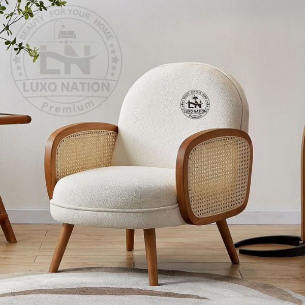 Royal Elegant Antique Wooden Arm Chair – Premium Modern Chair Design